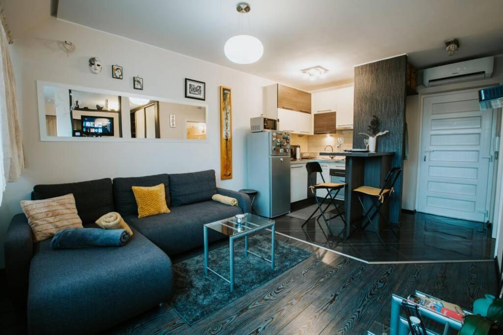 Nyugalom A Belvarosban Segedín Exteriér fotografie